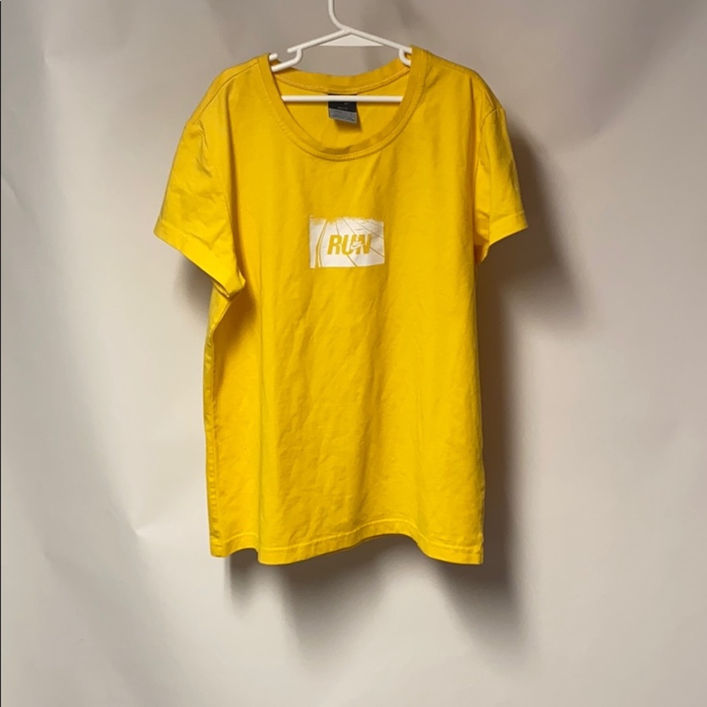 Nike Run Women’s Shirt M
